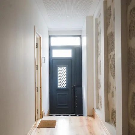 Cosy And Modern Flat In * Porto